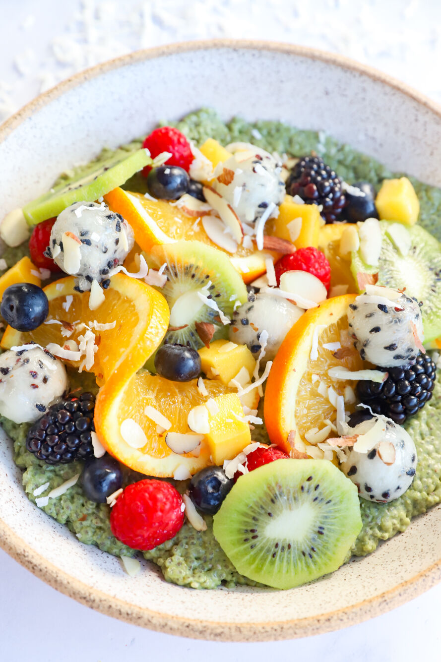 Coconut Matcha Chia Seed Pudding - Jihi Kitchen